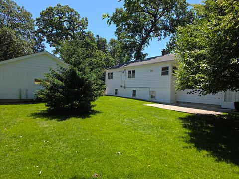 Tiny photo for 26418 N Willow Avenue, Mundelein, IL 60060 (MLS # 12679905)