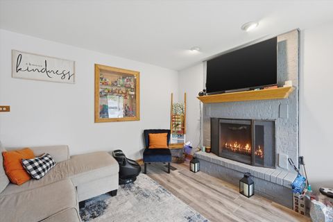 Tiny photo for 10352 Leslie Lane, Chicago Ridge, IL 60415 (MLS # 12638621)