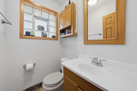 Tiny photo for 10352 Leslie Lane, Chicago Ridge, IL 60415 (MLS # 12638621)