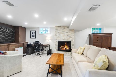 Tiny photo for 640 S Grove Avenue, Barrington, IL 60010 (MLS # 12490484)