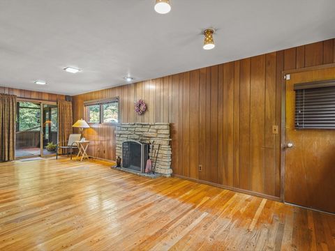 Tiny photo for 16540 Grove Creek Circle, Pecatonica, IL 61063 (MLS # 12433990)