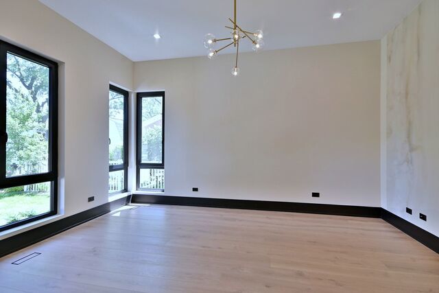 332 W Fremont Avenue