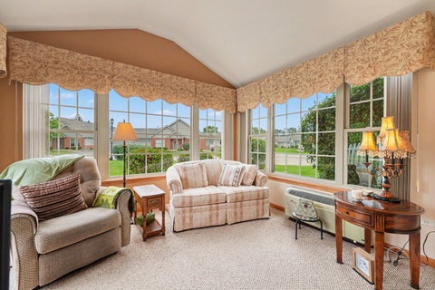 Tiny photo for 18611 Villa Court, Lansing, IL 60438 (MLS # 12770817)
