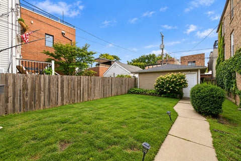 Tiny photo for 1621 W Huron Street, Chicago, IL 60622 (MLS # 12768055)