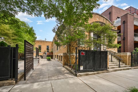 Tiny photo for 1019 N WOLCOTT Avenue, Chicago, IL 60622 (MLS # 12668073)