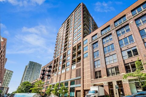 Photo of 400 W Ontario Street #1005, Chicago, IL 60654 (MLS # 12581031)