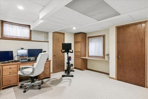 Tiny photo for 306 Lorraine Drive, Crystal Lake, IL 60012 (MLS # 12582534)