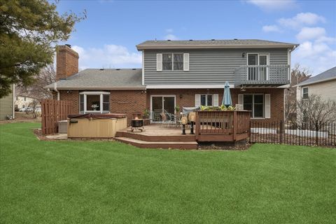 Tiny photo for 306 Lorraine Drive, Crystal Lake, IL 60012 (MLS # 12582534)