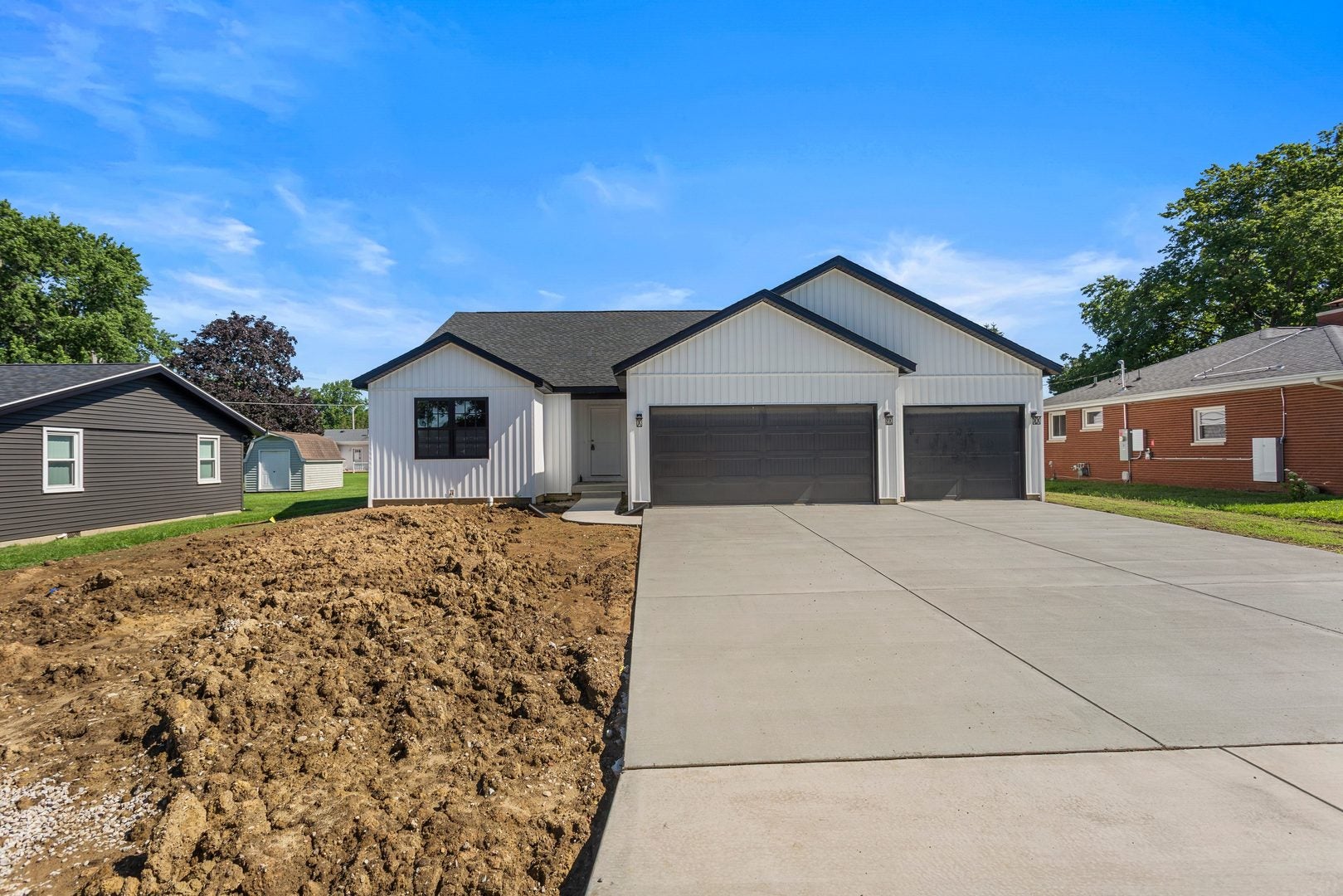 202 W Evergreen Drive