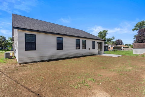 Tiny photo for 202 W Evergreen Drive, St. Joseph, IL 61873 (MLS # 12627316)
