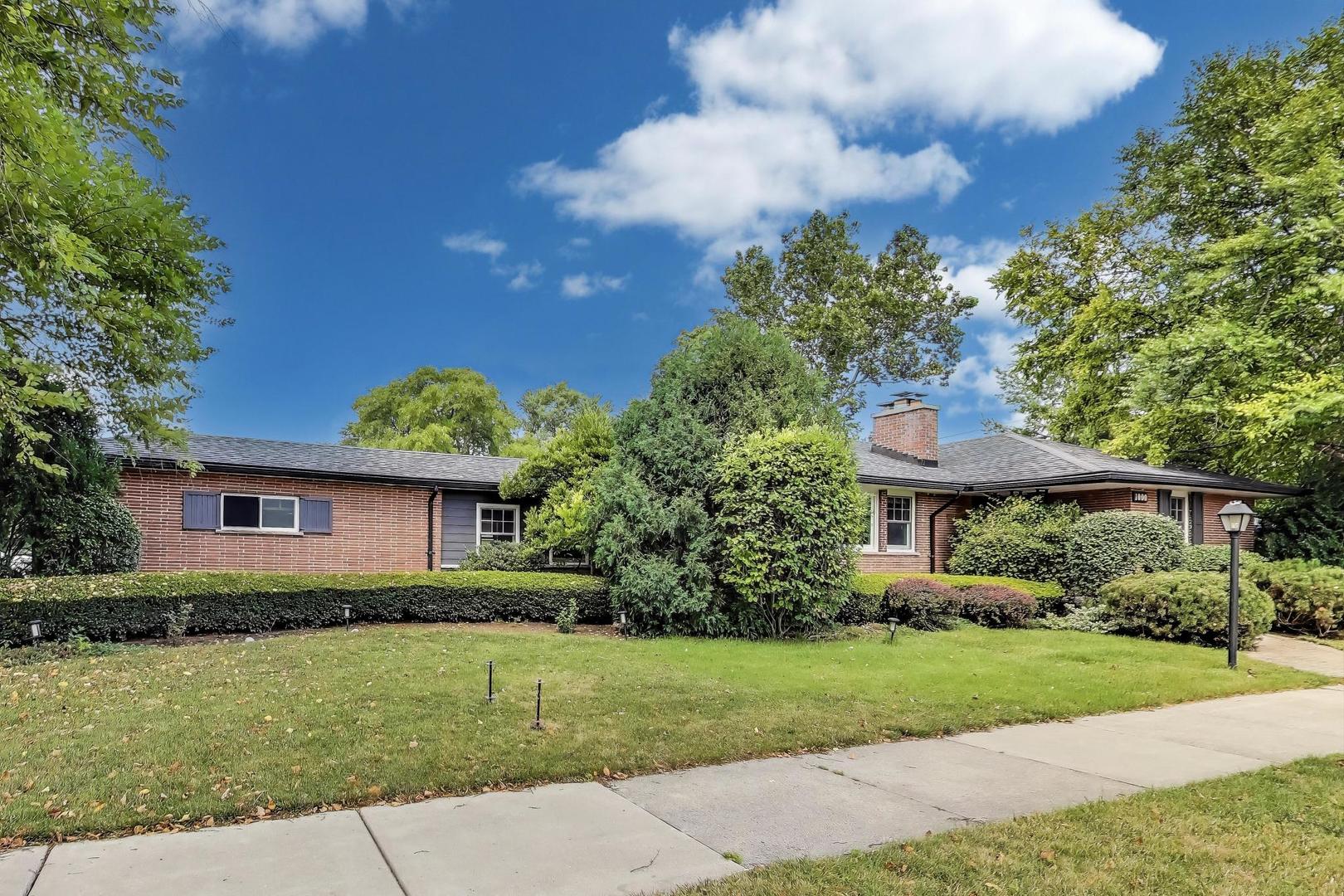 1000 E Lincoln Street