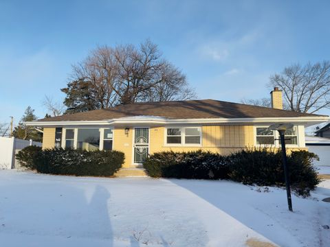 Tiny photo for 960 E 167th Street, South Holland, IL 60473 (MLS # 12558909)