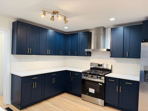 Tiny photo for 960 E 167th Street, South Holland, IL 60473 (MLS # 12558909)