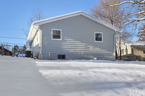 Tiny photo for 197 Maplewood Drive, Antioch, IL 60002 (MLS # 12528175)