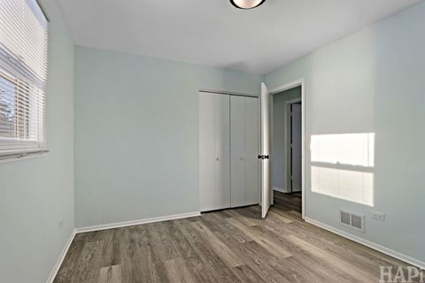 Tiny photo for 197 Maplewood Drive, Antioch, IL 60002 (MLS # 12528175)