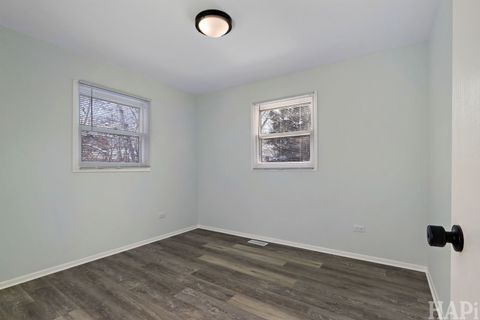 Tiny photo for 197 Maplewood Drive, Antioch, IL 60002 (MLS # 12528175)