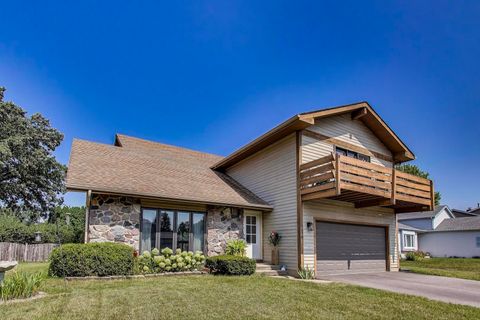 Tiny photo for 17474 W HICKORY Lane, Grayslake, IL 60030 (MLS # 12452121)