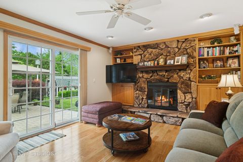 Tiny photo for 717 Burris Avenue, Lake Bluff, IL 60044 (MLS # 12375998)