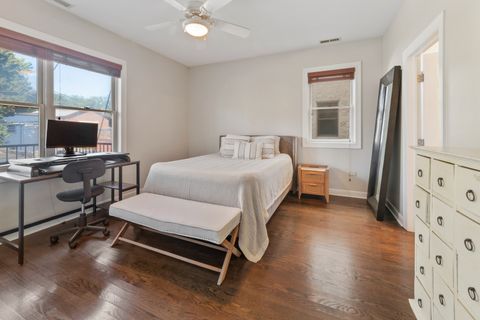 Tiny photo for 3438 N Ashland Avenue #2N, Chicago, IL 60657 (MLS # 12478979)