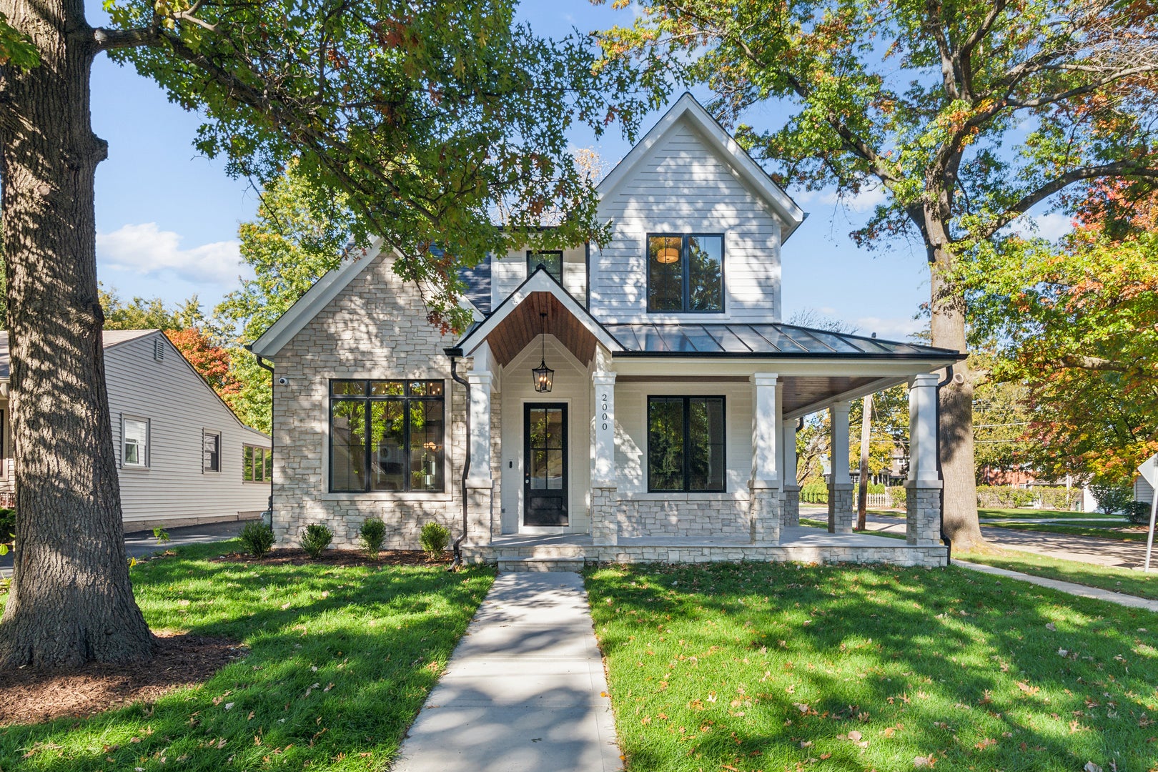 1540 Carol Court