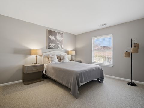 Tiny photo for 549 Williamsburg Court #B2, Wheeling, IL 60090 (MLS # 12606494)