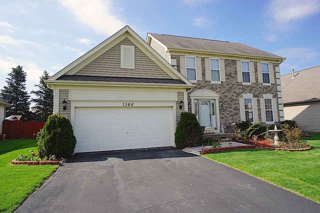 Photo 1 of 15 — 1306 Amaranth Drive, Naperville, IL 60564