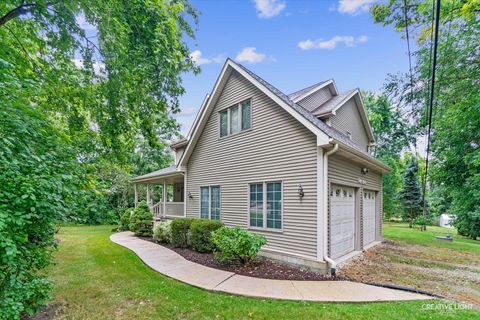 A home in West Chicago