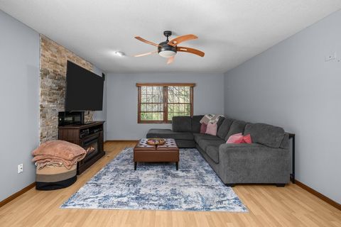 Tiny photo for 3509 fawn Lane, Bettendorf, IA 52722 (MLS # 12632071)