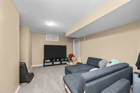 Tiny photo for 3509 fawn Lane, Bettendorf, IA 52722 (MLS # 12632071)