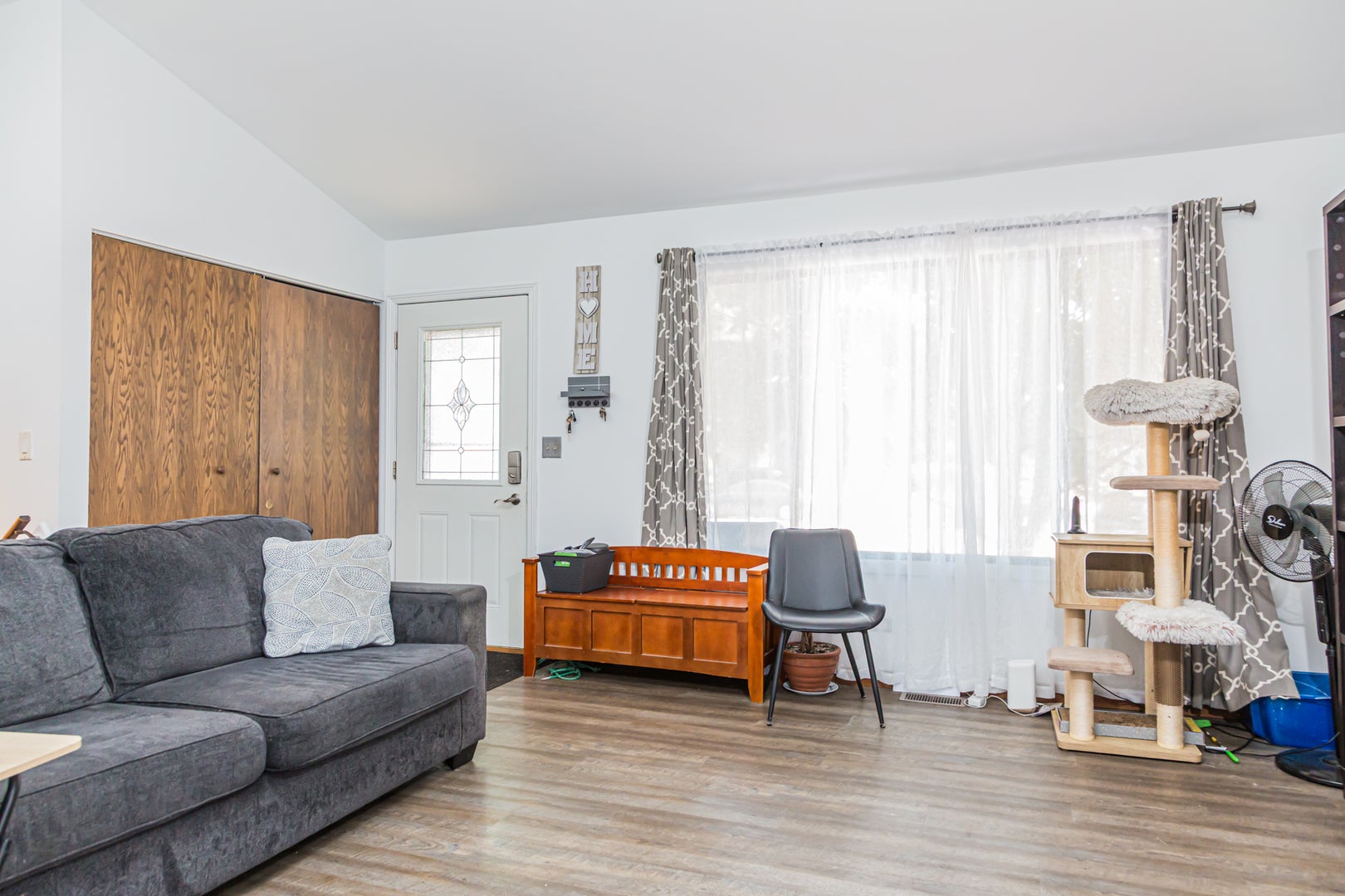 6282 Kit Carson Drive 6282