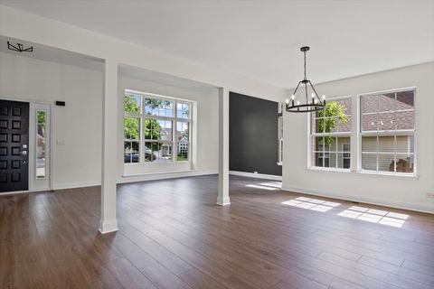 Tiny photo for 1740 Bradford Lane, Crystal Lake, IL 60014 (MLS # 12492193)