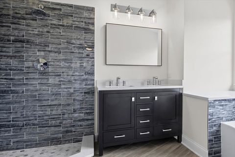 Tiny photo for 1740 Bradford Lane, Crystal Lake, IL 60014 (MLS # 12492193)