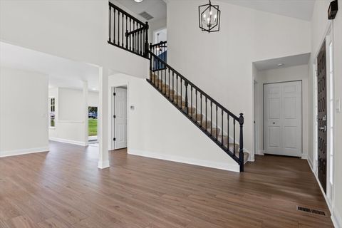 Tiny photo for 1740 Bradford Lane, Crystal Lake, IL 60014 (MLS # 12492193)