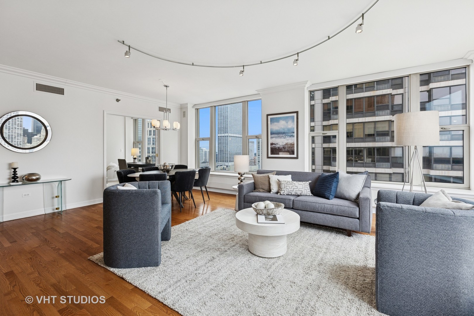 25 E SUPERIOR Street 3004
