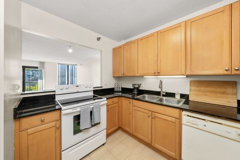 Tiny photo for 400 N LaSalle Drive #1009, Chicago, IL 60654 (MLS # 12471164)