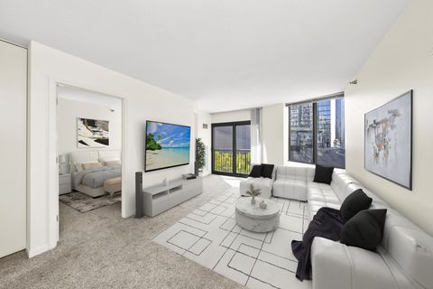 Tiny photo for 400 N LaSalle Drive #1009, Chicago, IL 60654 (MLS # 12471164)