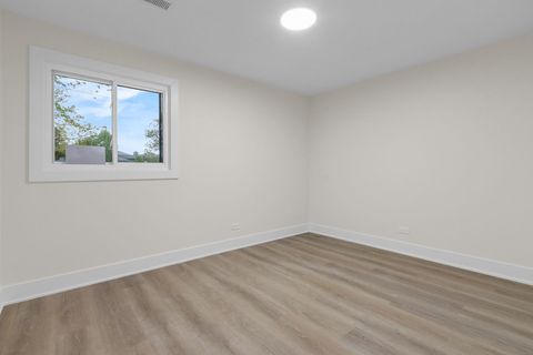 Tiny photo for 135 S Walnut Lane, Schaumburg, IL 60193 (MLS # 12637912)