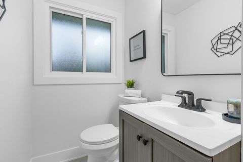 Tiny photo for 135 S Walnut Lane, Schaumburg, IL 60193 (MLS # 12637912)