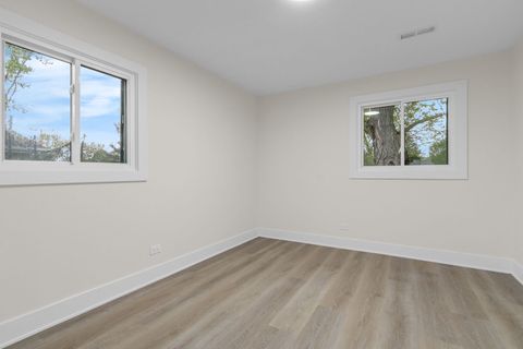Tiny photo for 135 S Walnut Lane, Schaumburg, IL 60193 (MLS # 12637912)