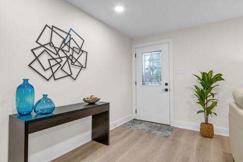 Tiny photo for 135 S Walnut Lane, Schaumburg, IL 60193 (MLS # 12637912)