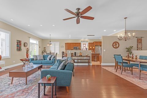 Tiny photo for 101 Rose Drive, Bloomingdale, IL 60108 (MLS # 12683935)