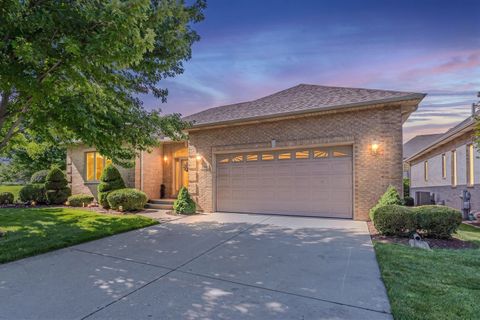Tiny photo for 101 Rose Drive, Bloomingdale, IL 60108 (MLS # 12683935)