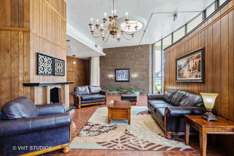 Tiny photo for 40 N Tower Road #14A, Oak Brook, IL 60523 (MLS # 12328035)