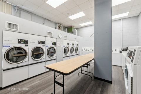 Tiny photo for 40 N Tower Road #14A, Oak Brook, IL 60523 (MLS # 12328035)