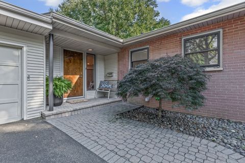 2719 Princeton Avenue Evanston IL 60201