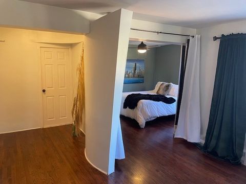 Tiny photo for 700 W Bittersweet Place #308, Chicago, IL 60613 (MLS # 12479971)