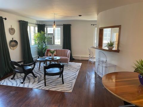 Tiny photo for 700 W Bittersweet Place #308, Chicago, IL 60613 (MLS # 12479971)