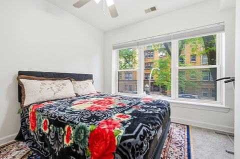 Tiny photo for 2556 W Rosemont Avenue #1, Chicago, IL 60659 (MLS # 12678864)