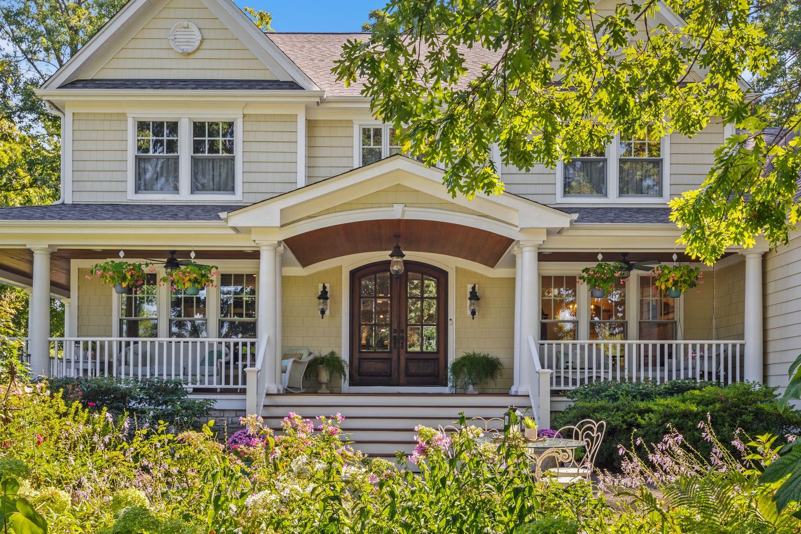 27w773 Beecher Avenue