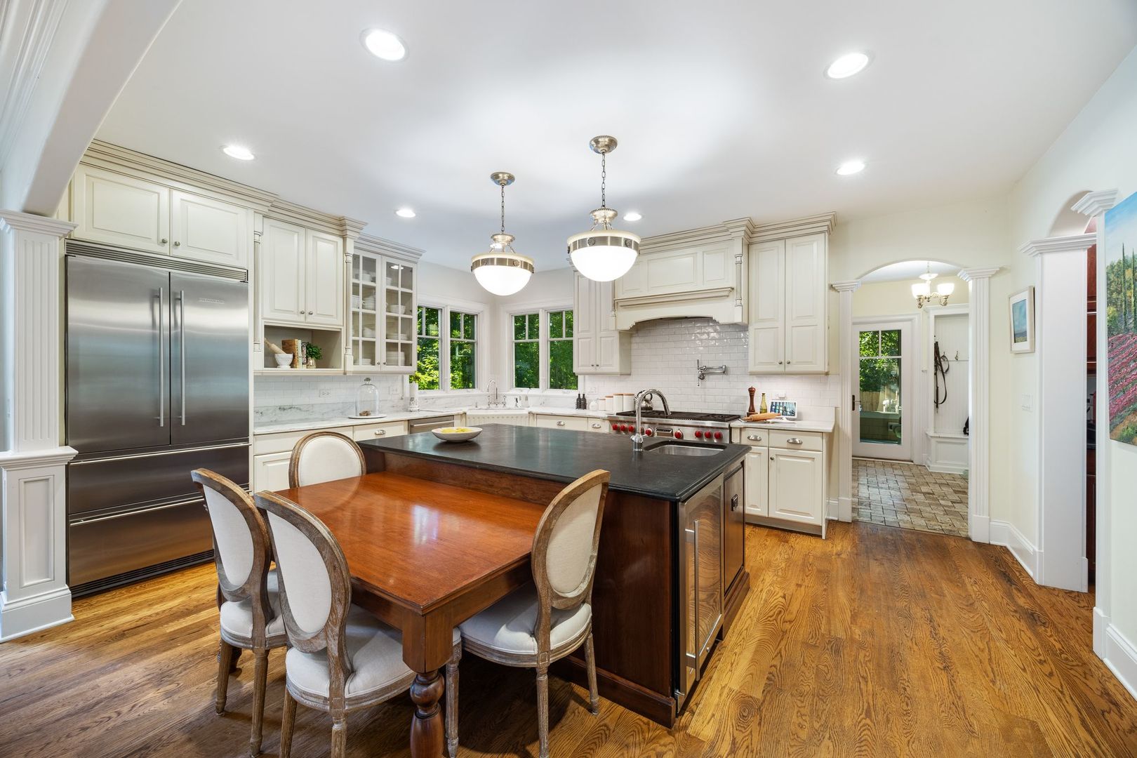 27w773 Beecher Avenue